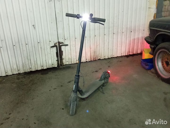 Xiaomi mi scooter essential
