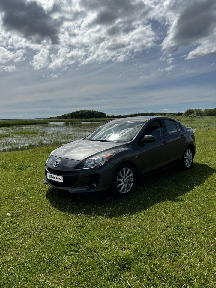 Mazda 3: фото владельца