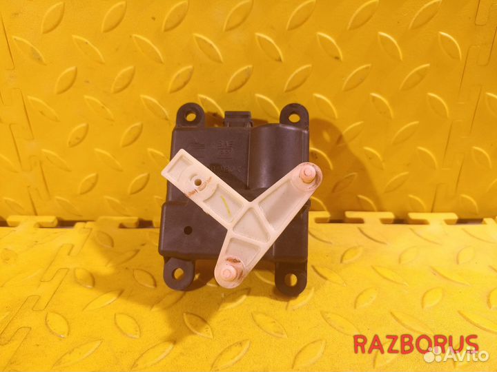 Сервопривод Nissan Primera P12 2001-2008