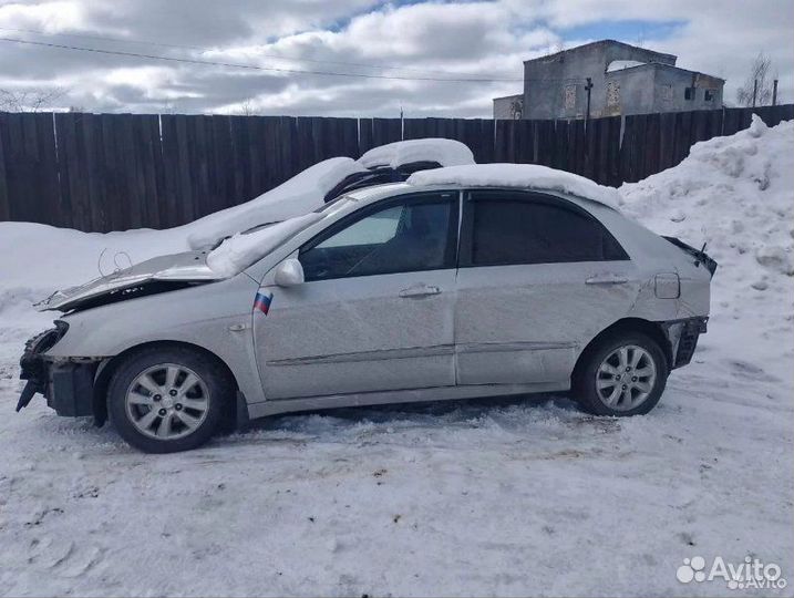 Накладка двери задняя правая Kia Cerato LD G4FC