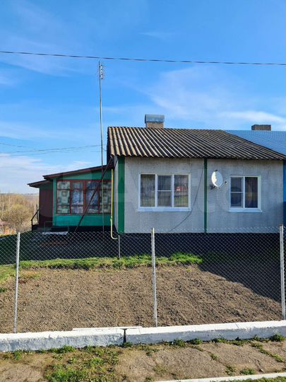 Дом 69,8 м² на участке 8 сот.