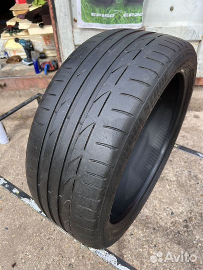 Bridgestone Potenza S001 225/45 R19 93Y