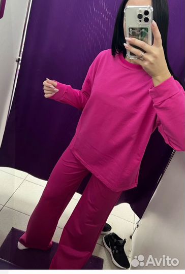 Костюм женский