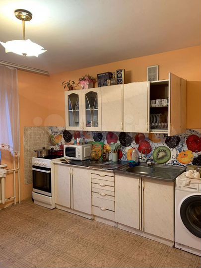 4-к. квартира, 91 м², 4/10 эт.