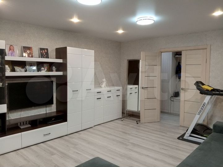 3-к. квартира, 75,7 м², 2/10 эт.