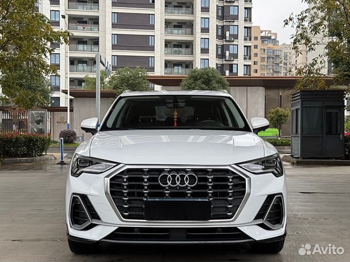 Audi Q3 1.4 AMT, 2021, 40 000 км