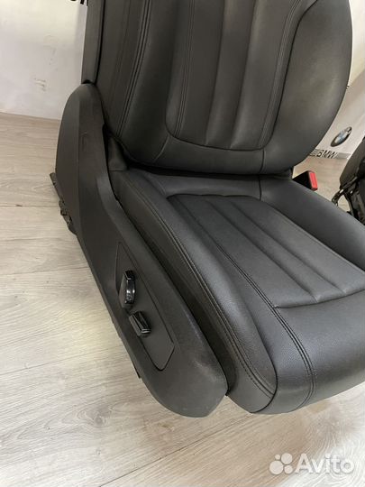 Передние сиденья BMW 5 G30