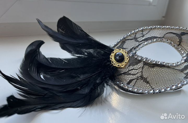 Маска карнавальная