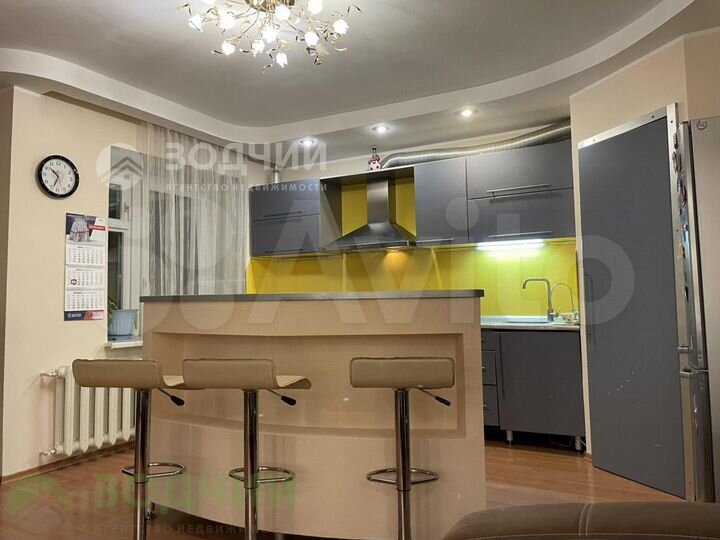 2-к. квартира, 64 м², 9/9 эт.