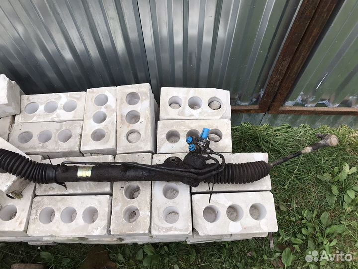 Рулевая рейка Nissan Almera n16