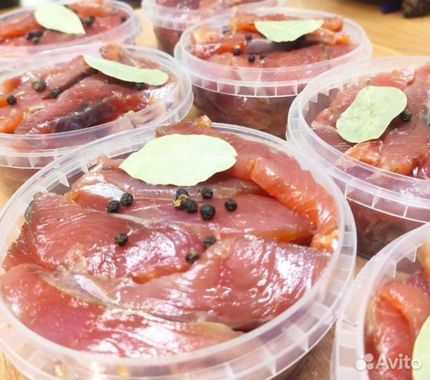 Рыбка красная