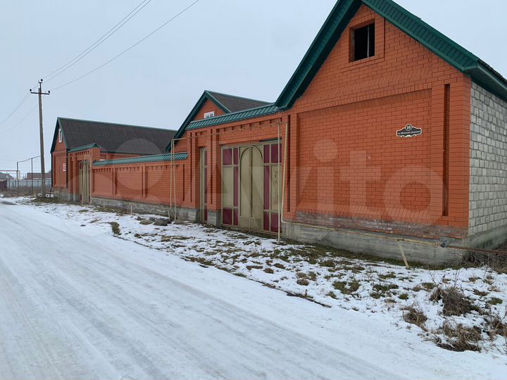 Дом 350 м² на участке 13,5 сот.