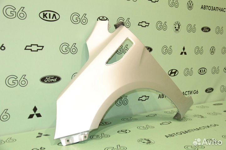 Крыло серебристое левое Rio 2011 - 2017