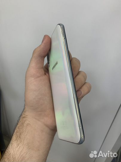 Samsung Galaxy A50, 4/64 ГБ