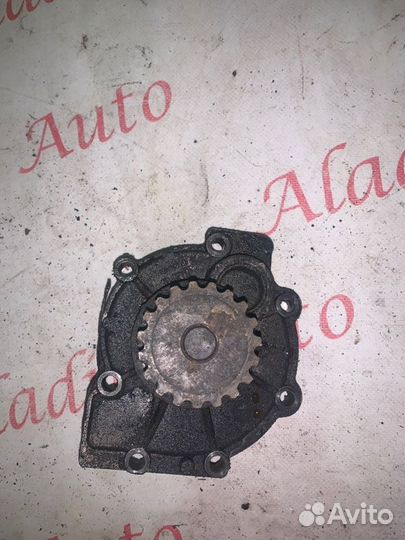 Помпа Volvo Xc90