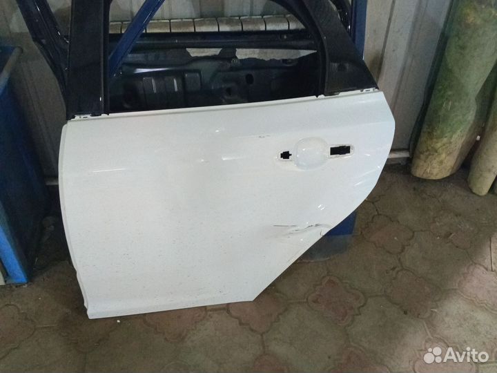 Дверь задняя левая ford focus 3 седан