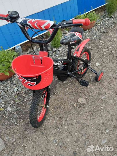 Велосипед 12 дюймов