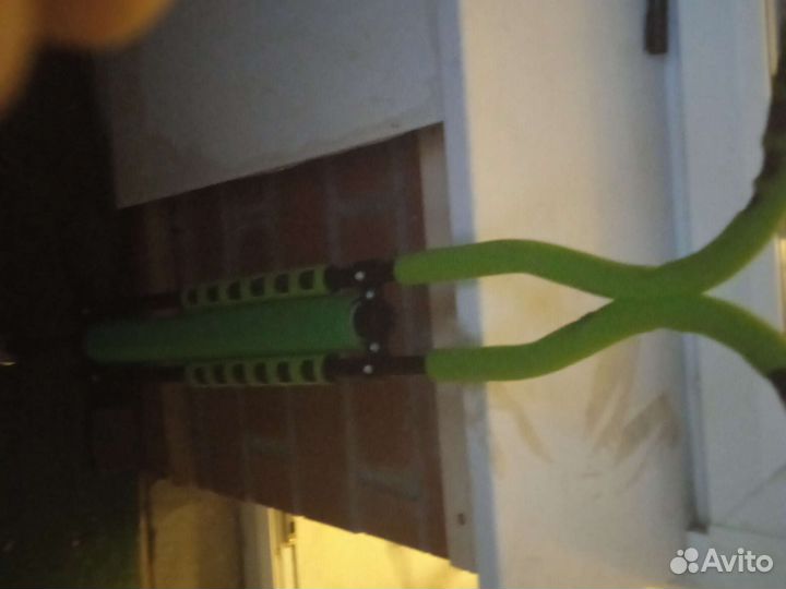 Спортивный снаряд кузнечик