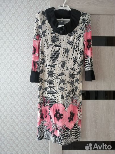 Платье женское