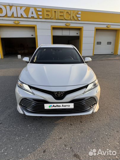 Toyota Camry 2.5 AT, 2020, 90 000 км