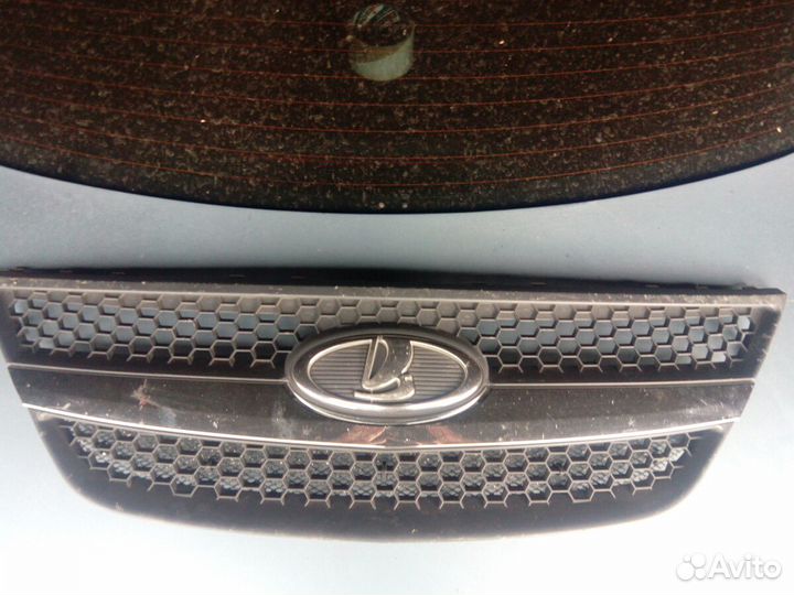 Решетка радиатора