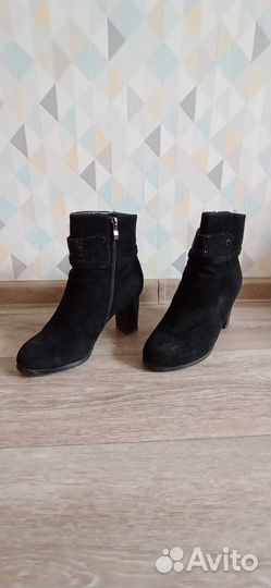 Ботинки женские