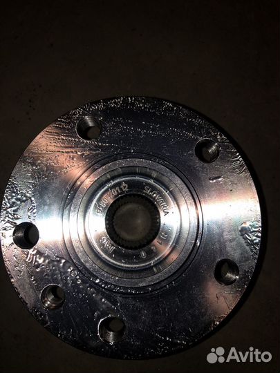 Продам ступичный подшипник