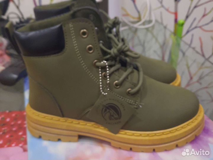 Ботинки унисекс 40
