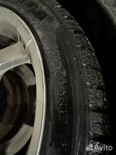 Диски momo 225/45 r17