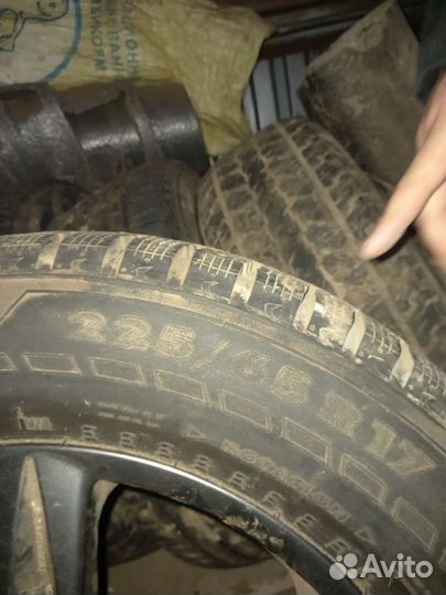 Зимняя резина с литыми дисками