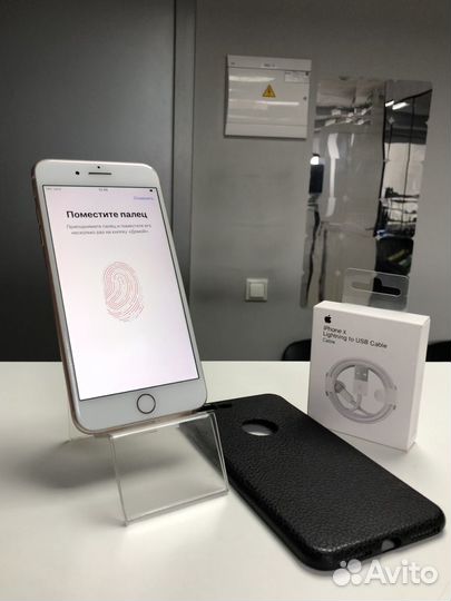 iPhone 8 Plus 64gb rose gold