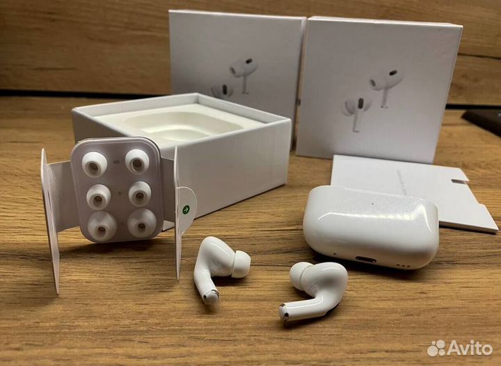 Наушники AirPods pro 2 Type-C Premium+ чехол