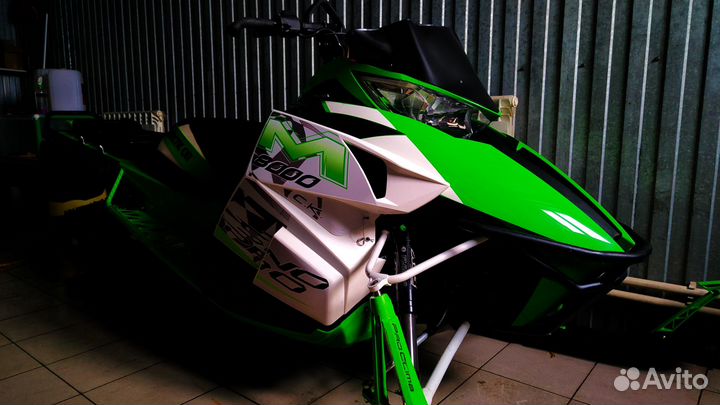 Arctic Cat M8000 Sno Pro 162