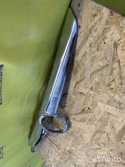 Решетка радиатора Volkswagen Golf V новый. Передняя радиаторная верхняя переднего бампера