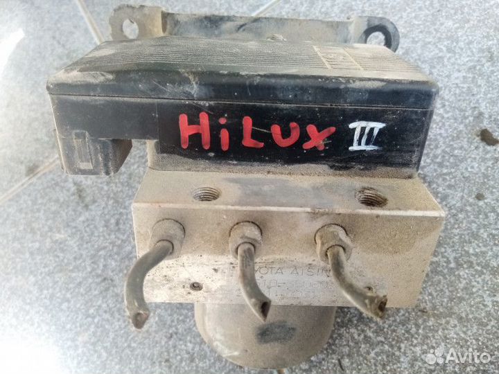 Блок ABS Toyota Hilux Surf 3