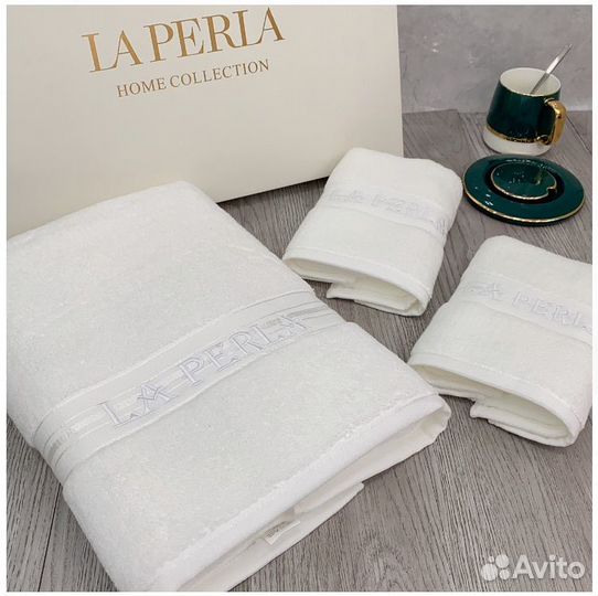 Махровые полотенца Laperla