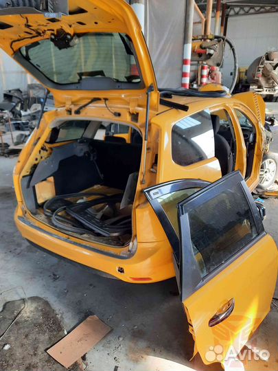 Сиденья задние Ford Focus 2