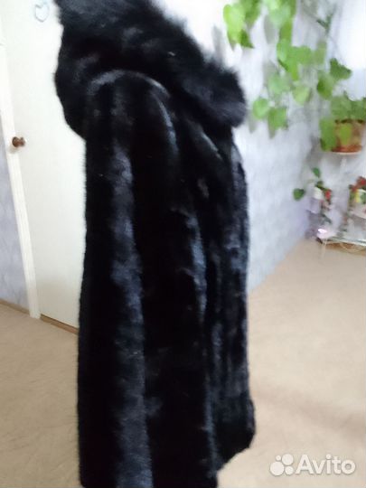 Шуба норковая с капюшоном 52 54 56размер