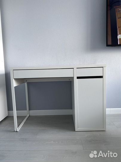 Письменный стол IKEA micke mikke микке белый