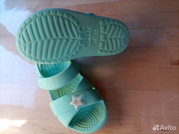 Сандали Crocs C8