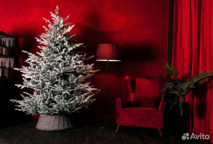 Елка искусственная