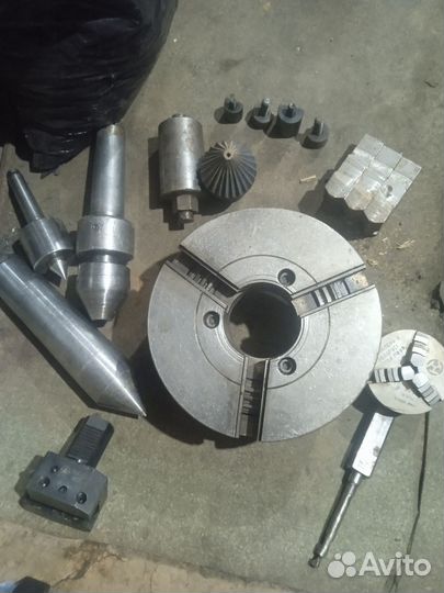 Токарный инструмент бу