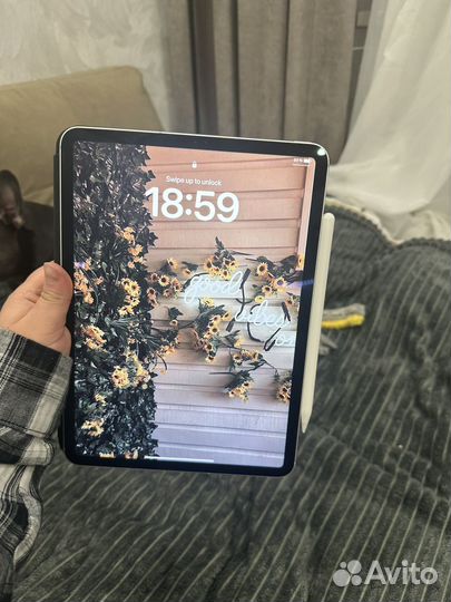 iPad pro 11 2018 64gb sim