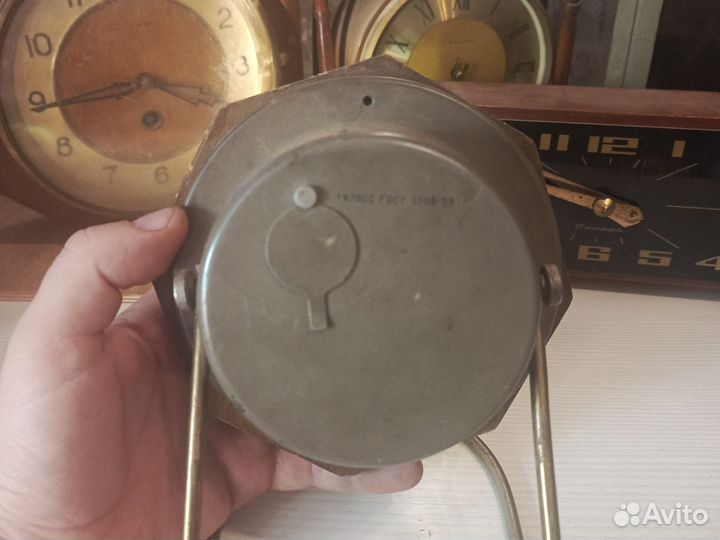 Продам часы