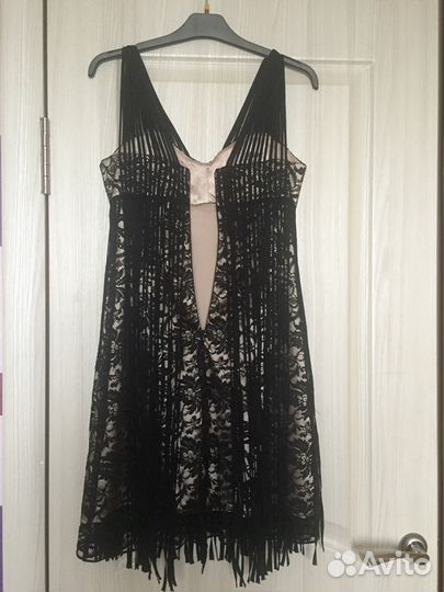 Платье bcbg Max Azaria 42