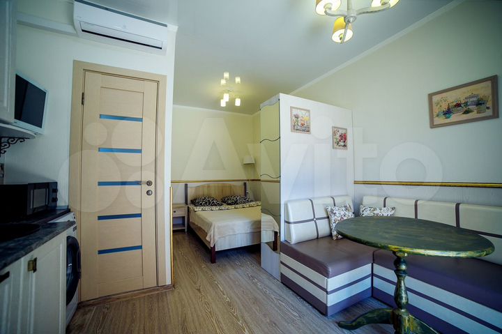 Таунхаус 18 м² на участке 2 сот.