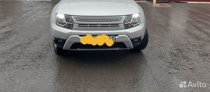 Решетка радиатора renault duster