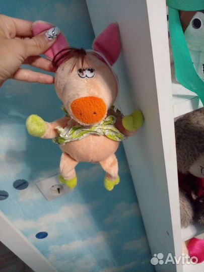 Свинья девочка