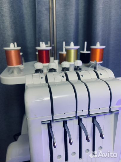 Швейная машинка elna 9900