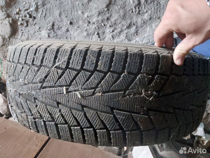 Продам резину на дисках р 16